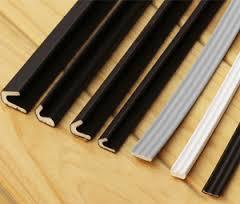 Door Seals - Rubber, Standard Size | Heat Resistant, Waterproof, High Strength, Easy to Clean, Customizable Design