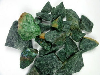 एक्टिनोलाइट कच्चा