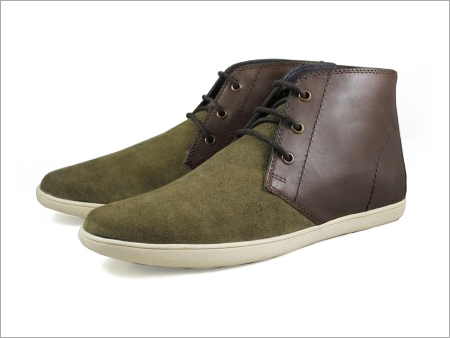 डेवोन चुक्का बूट