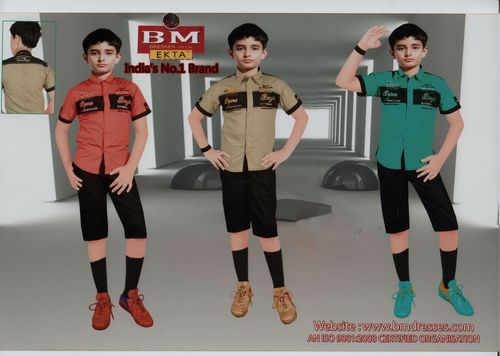 हाफ स्लीव शर्ट सेट आयु वर्ग: 8-14