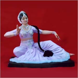 Vaijayantimala Statue