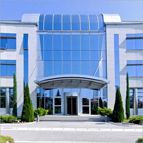 वाणिज्यिक भवन निर्माण