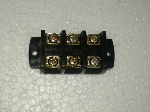 60 Amp Terminal Strip Application: For Industrial & Electrical Use