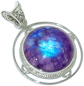 पर्पल मून स्टोन पेंडेंट