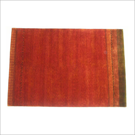 हैंड टफ्टेड ऊनी कालीन