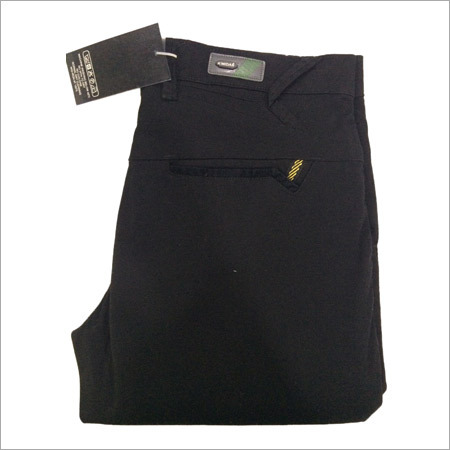 काले पैंट