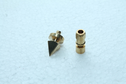 Brass Stud Screw - Quality Tested Brass, Robust and Durable Design | Rust Resistance, Compact Structure