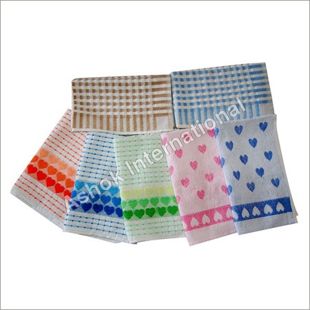 मोनोग्राम-कुंडलीदार किचन टॉवेल