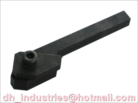 टर्निंग टूल होल्डर