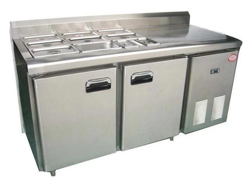 BAIN MARIE