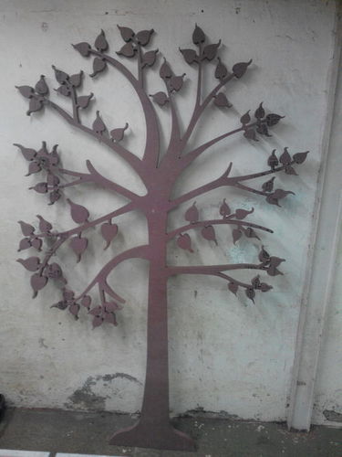 सजावटी लकड़ी का पेड़