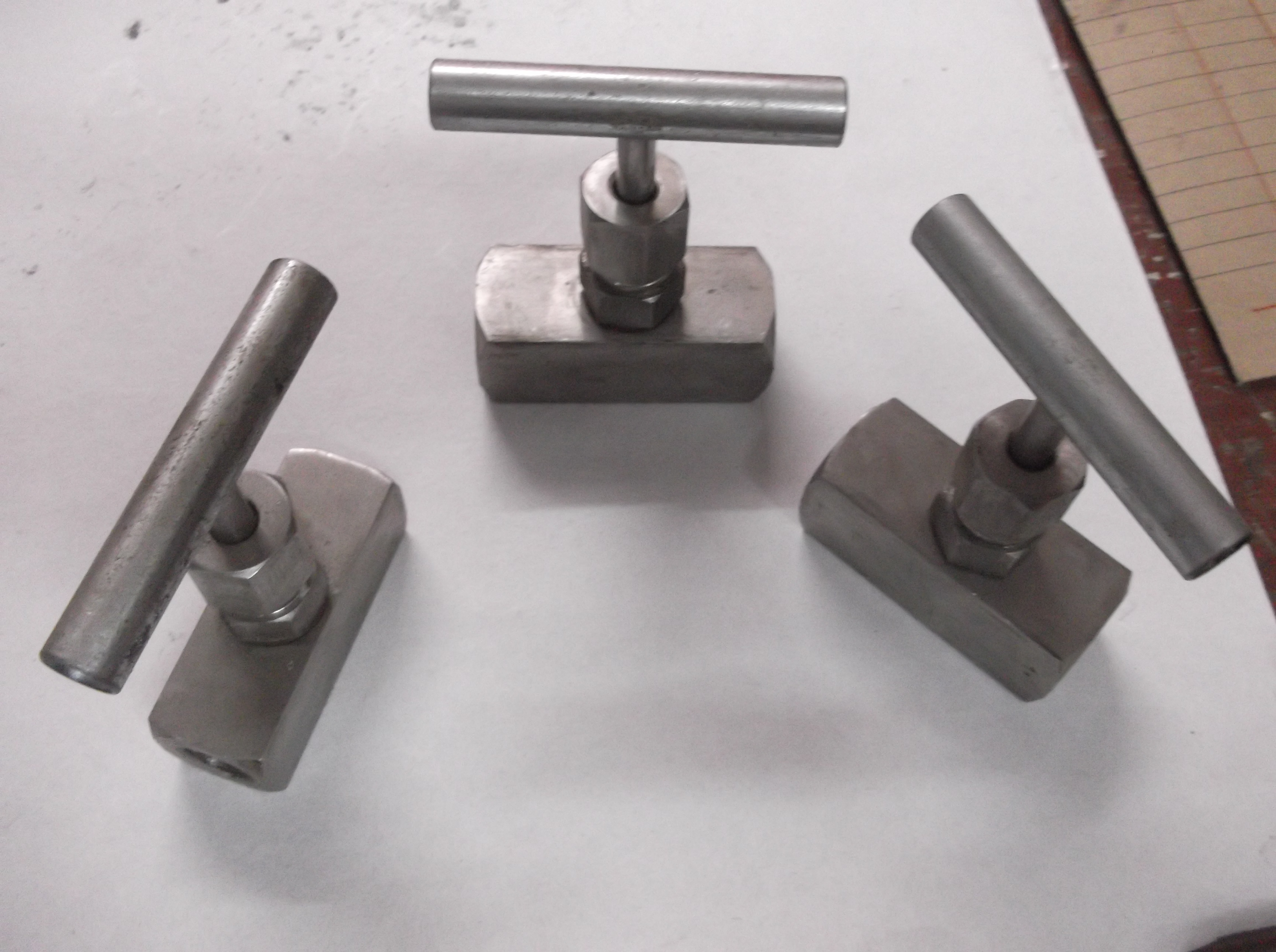 Instrument Needle Valve