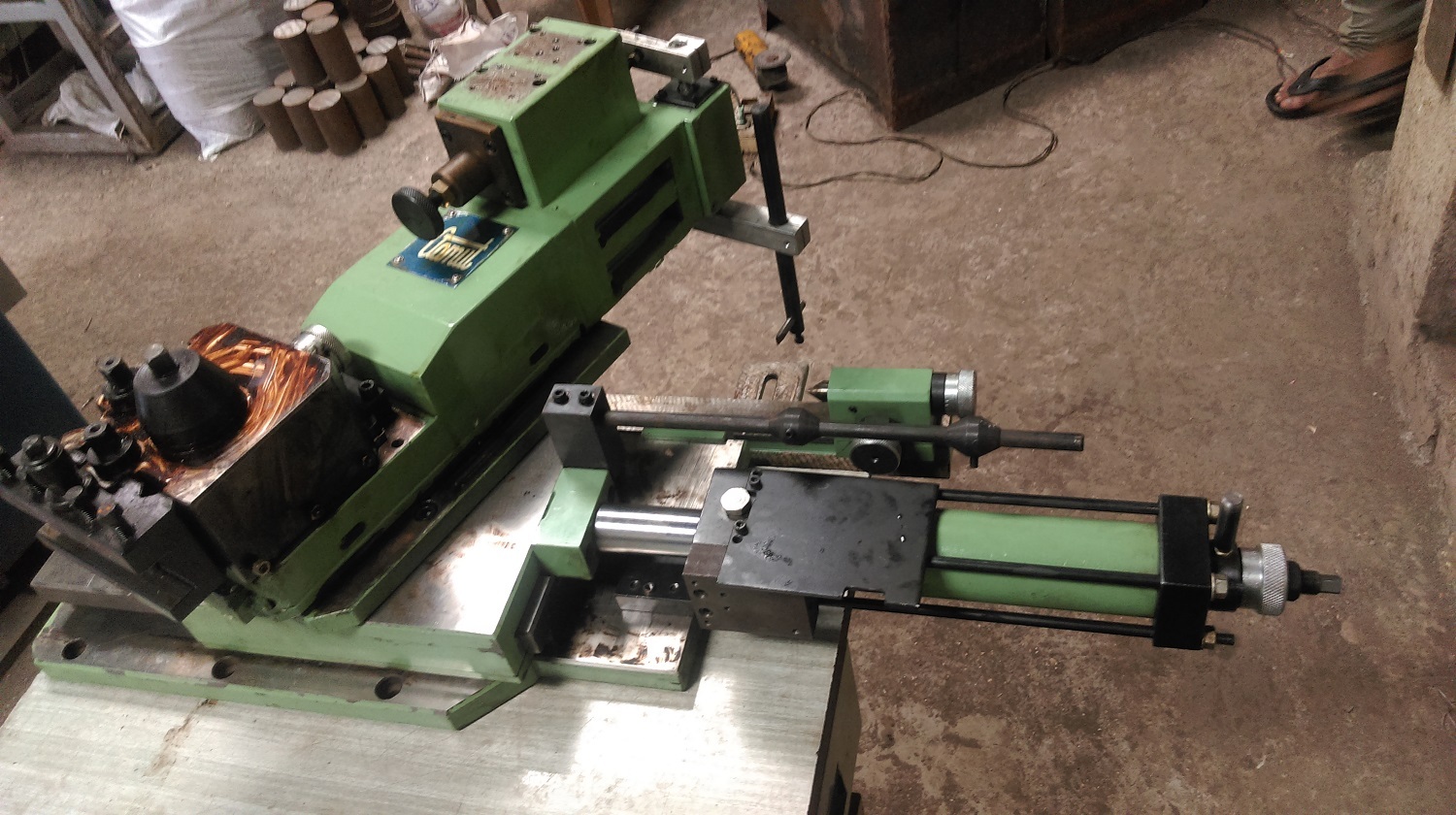 Iron Casting Self Contained Automatic Copy Attachment For Lathe