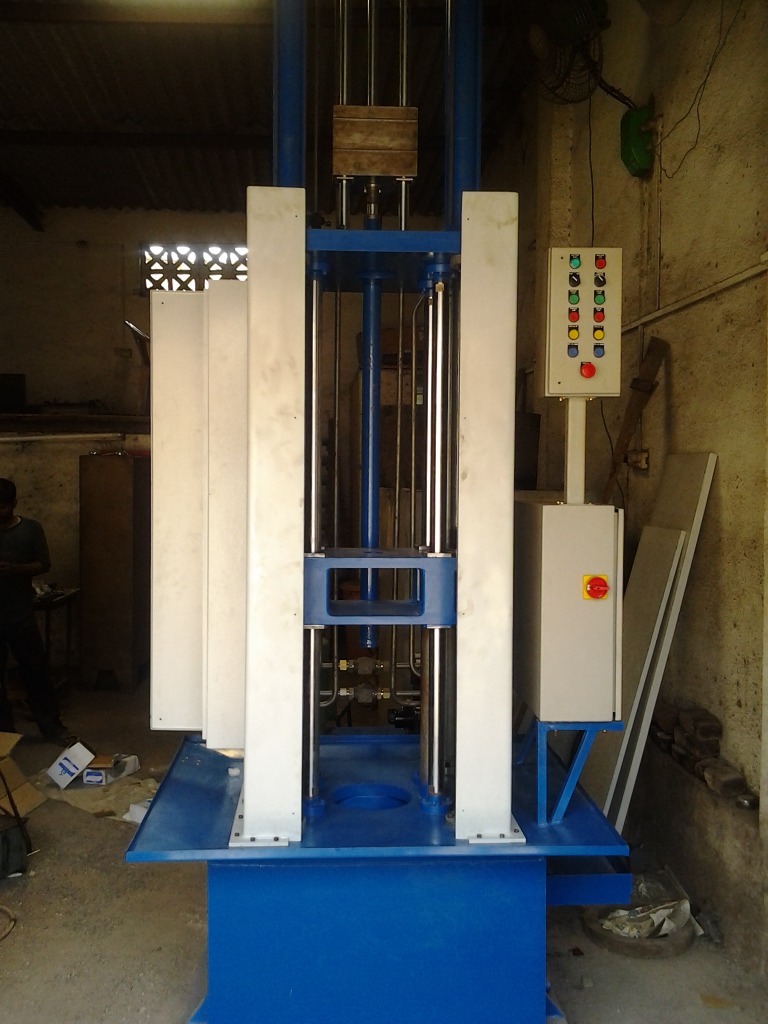 Broaching Machine - Iron Casting, Stroke Of 750-1200mm, Pulling Force 3500-15000kg | Built-in Coolant, Hydraulic Power Pack, Robust Vibration Minimization