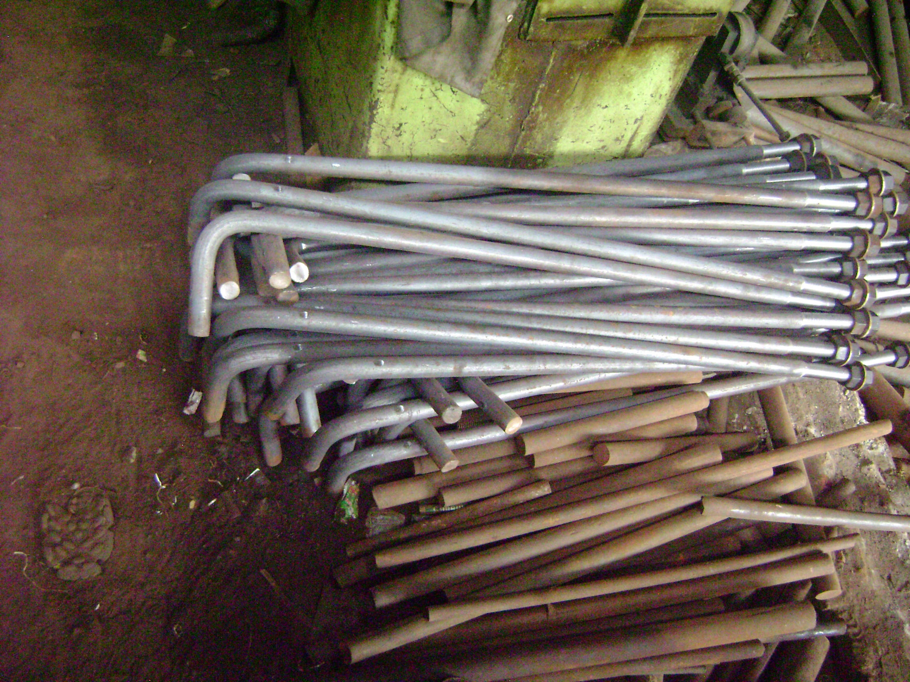 Foundation Bolts - Size Range: 6 Mm - 85 Mm | Right/left Hand Threading, Durable, Robust, Fine Finish, Painted/galvanized