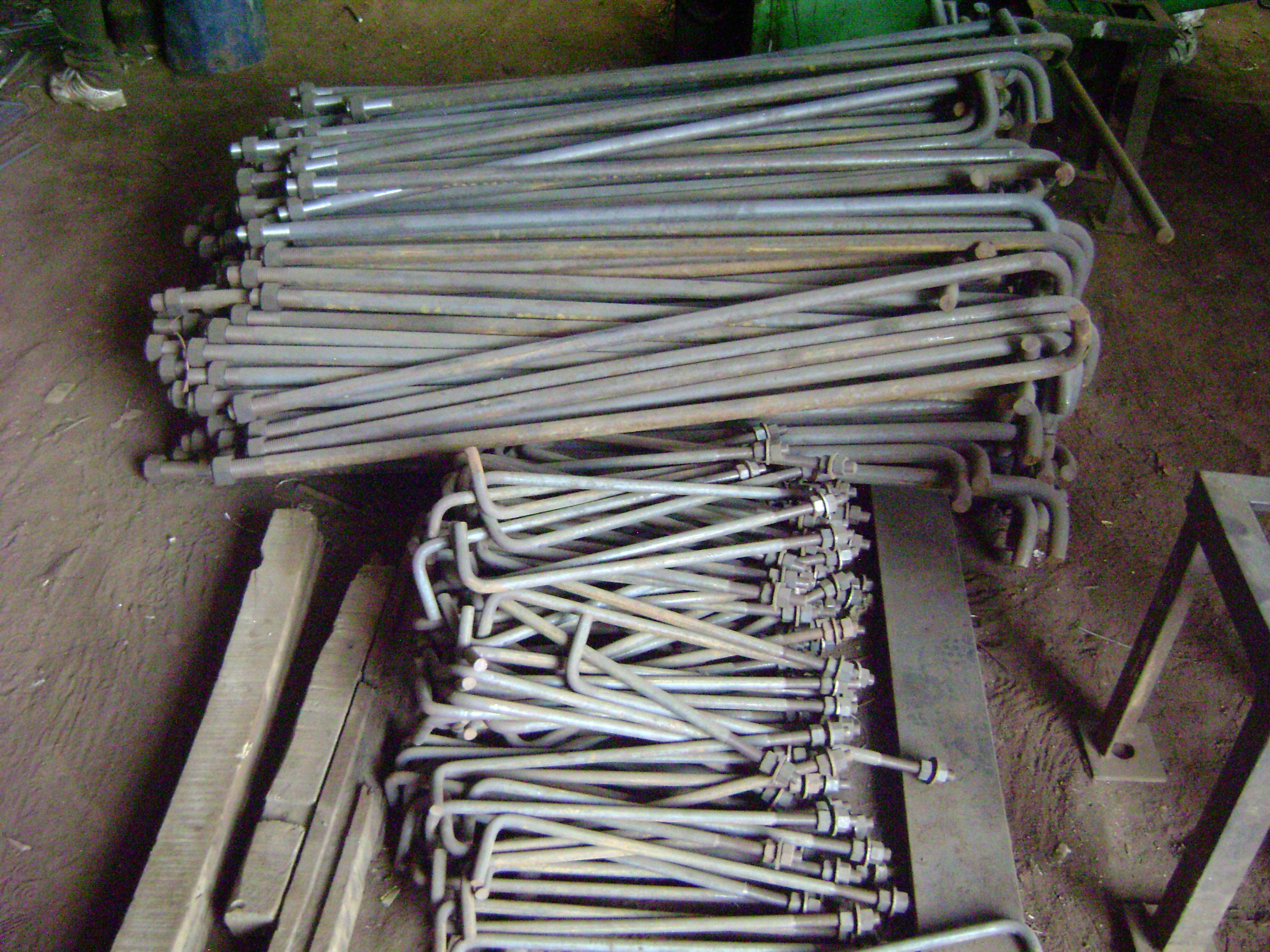 Foundation Bolts - Size Range: 6 Mm - 85 Mm | Right/left Hand Threading, Durable, Robust, Fine Finish, Painted/galvanized