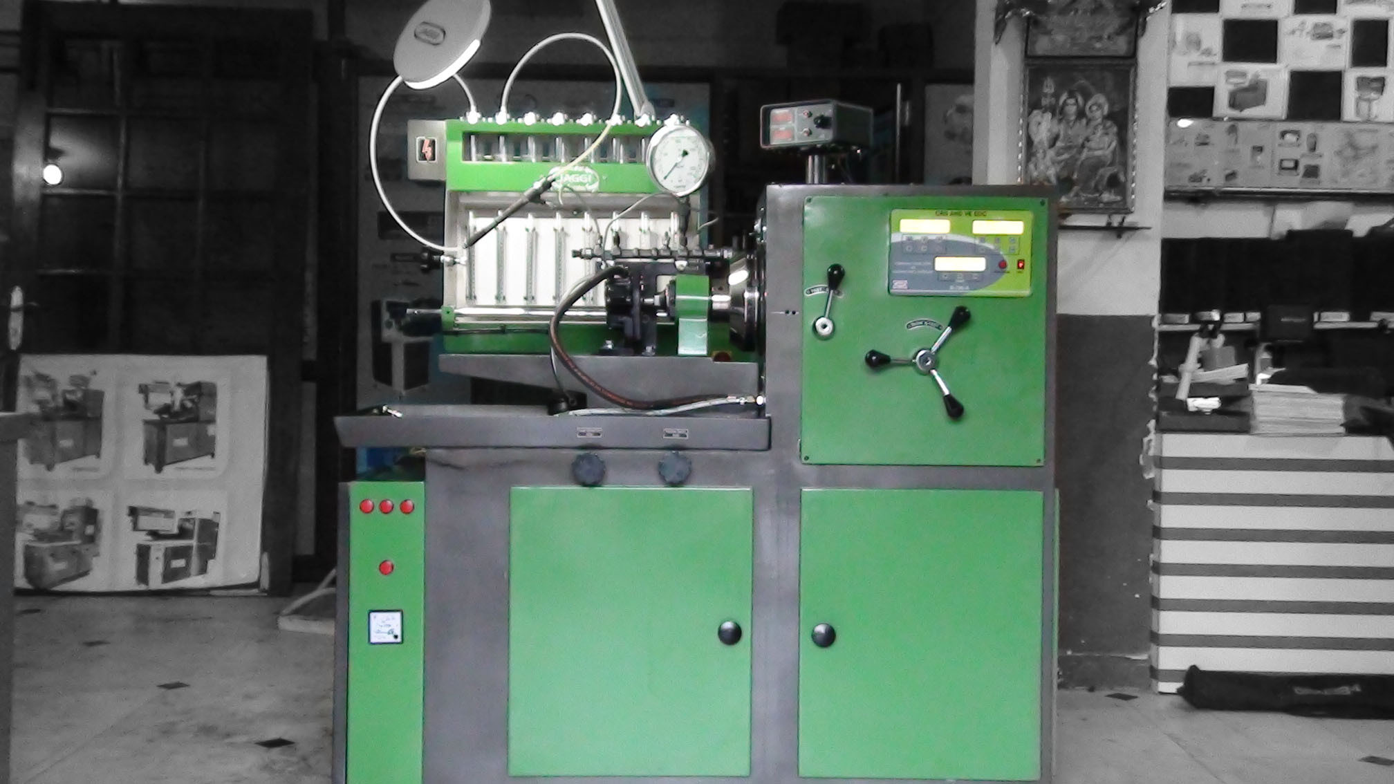 Common Rail Test Bench - 8 Cyl. Mico Type With Crdi & Edc | Adjustable Injection Conditions, Digital Display, Low Power Consumption, Easy To Operate