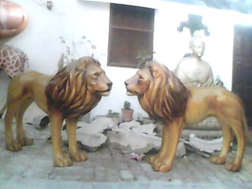 शेर की मूर्तियाँ