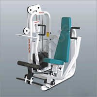 बैठे हुए चेस्ट प्रेस