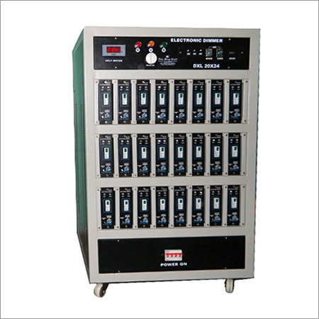 रैक माउंटेड डिमर