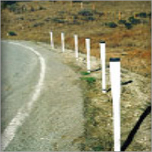 स्टील एंकर के साथ लचीला मार्कर पोस्ट