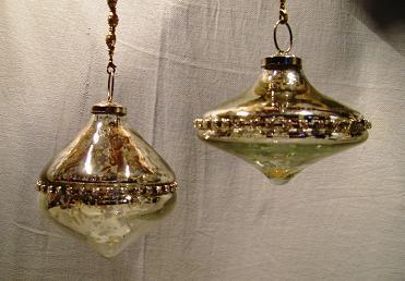 चांदी के कांच के लटकन