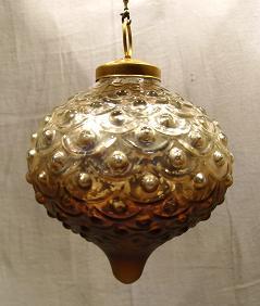 ग्लास वॉल हैंगिंग्स