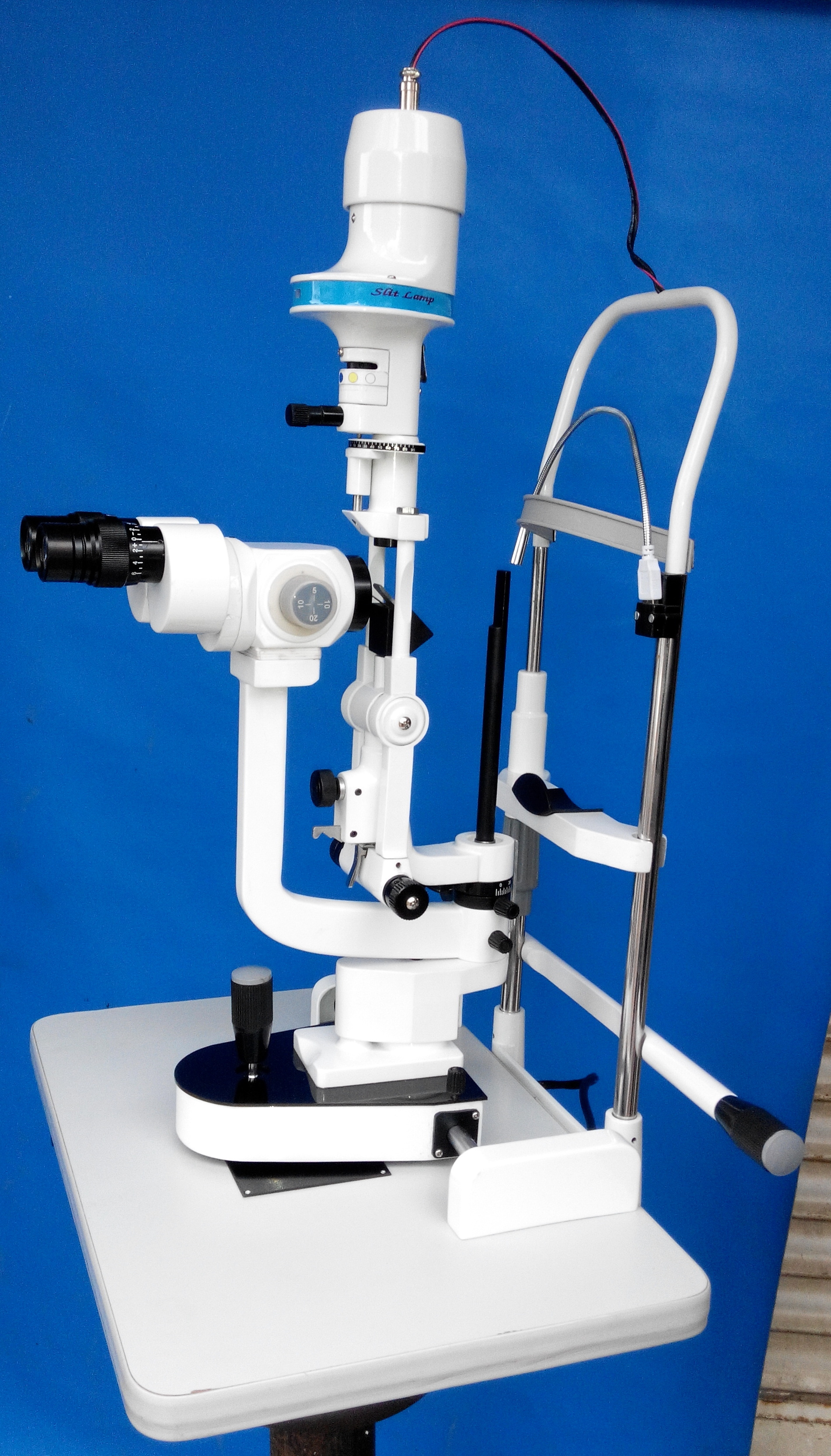 Ophthalmic Slit Lamp