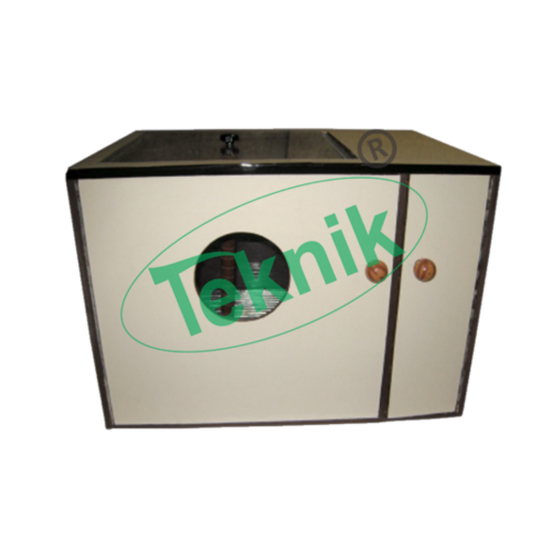 पोल पर चढ़ने का उपकरण