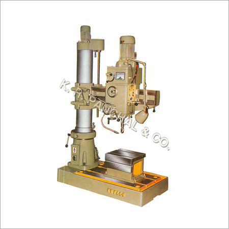 Radial Type Drilling Machine With Auto Feed