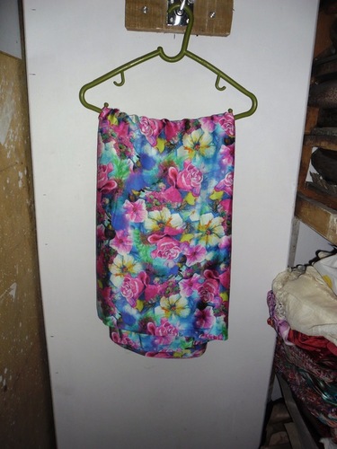 रंगीन रेशमी साटन कपड़ा