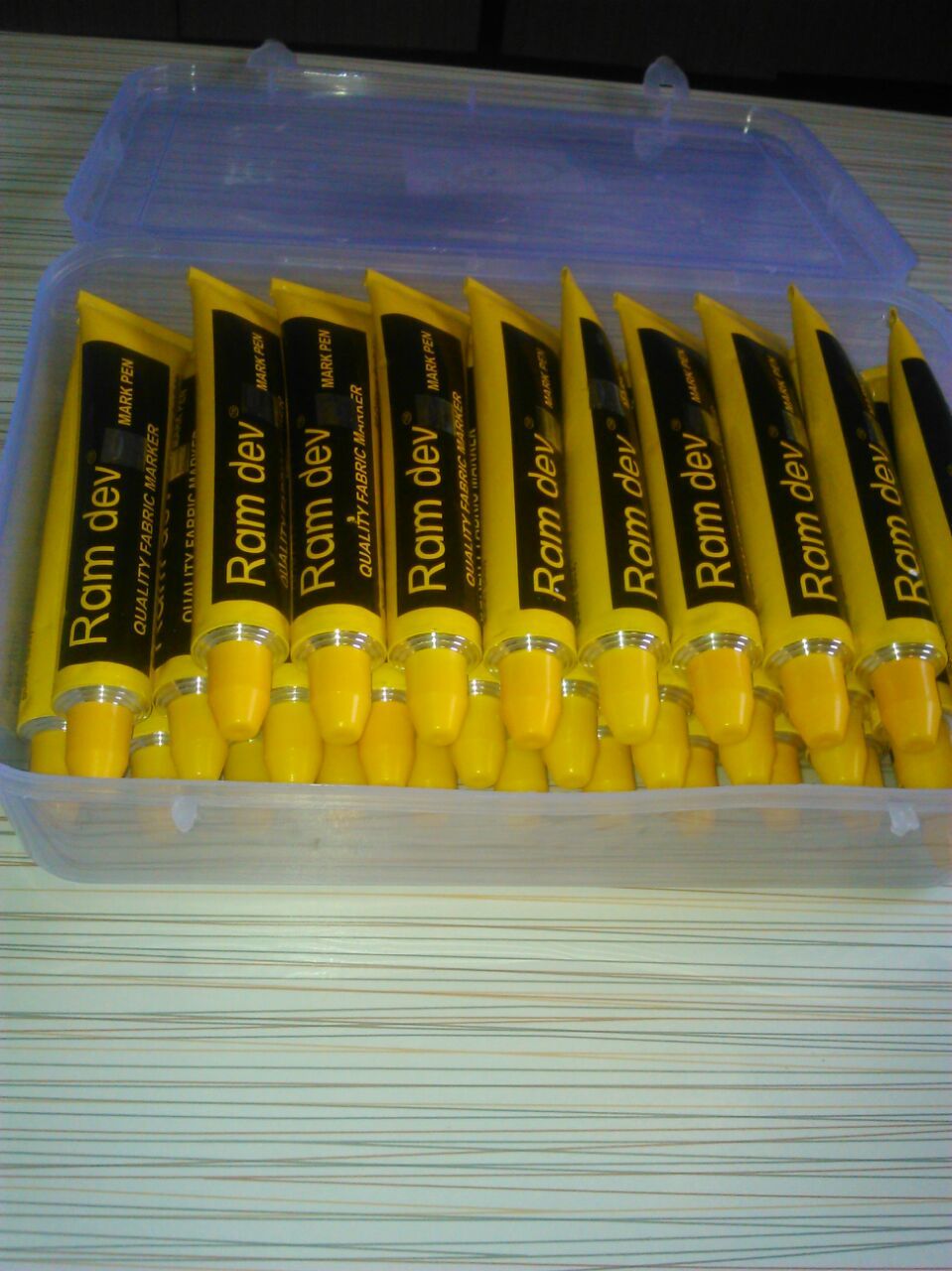 Yellow Mark Pen