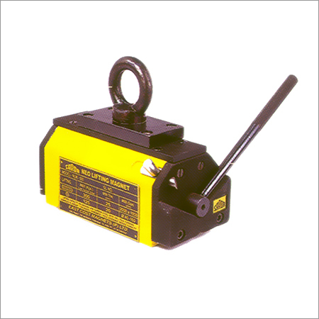 चुंबकीय लिफ्टर