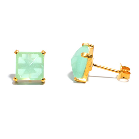 एक्वा कैल्सेडनी रत्न स्टड