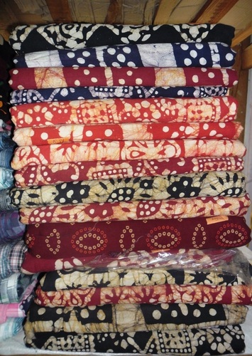 कॉटन वैक्स बाटिक प्रिंट फैब्रिक