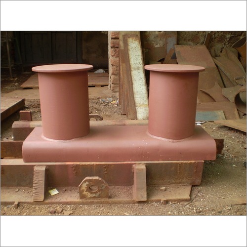 मरीन मूरिंग बोलार्ड्स