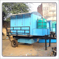 पोर्टेबल मोबाइल टॉयलेट वैन