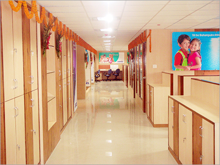 ऑफिस इंटीरियर्स सजावट सेवाएँ