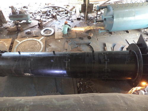 व्यावासिक निर्मित चिमनी