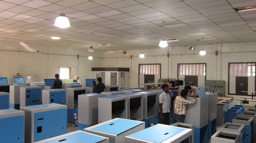 इलेक्ट्रॉनिक्स विनिर्माण सेवाएँ