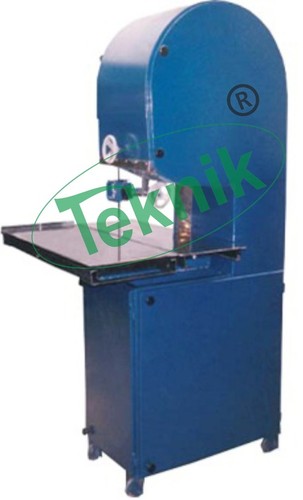 हड्डी और मांस काटने की मशीन