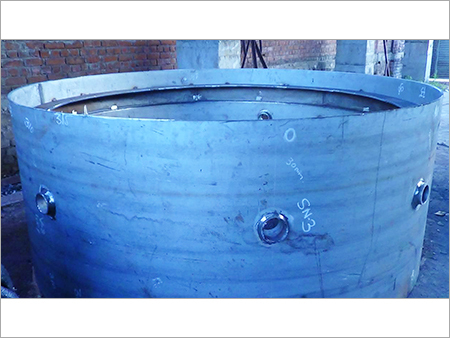निर्मित स्टेनलेस स्टील टैंक