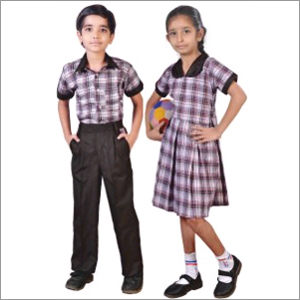 स्टाइलिश स्कूल यूनिफॉर्म