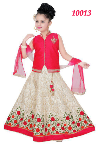 बार्बी गुड़िया गाउन