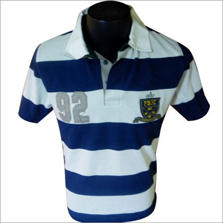 कढ़ाई वाला पोलो टी-शर्ट