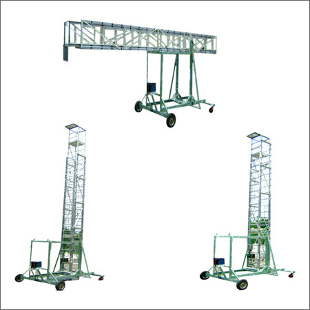 एल्यूमीनियम एक्स्टेन्डेबल टॉवर सीढ़ी टिल्ट करने योग्य