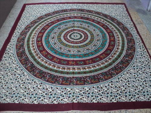 Printed Round Elephant Tapestry - 100% Cotton, 140 & 240 cm Lengths | Multicolor Stripe Pattern for Home Decor