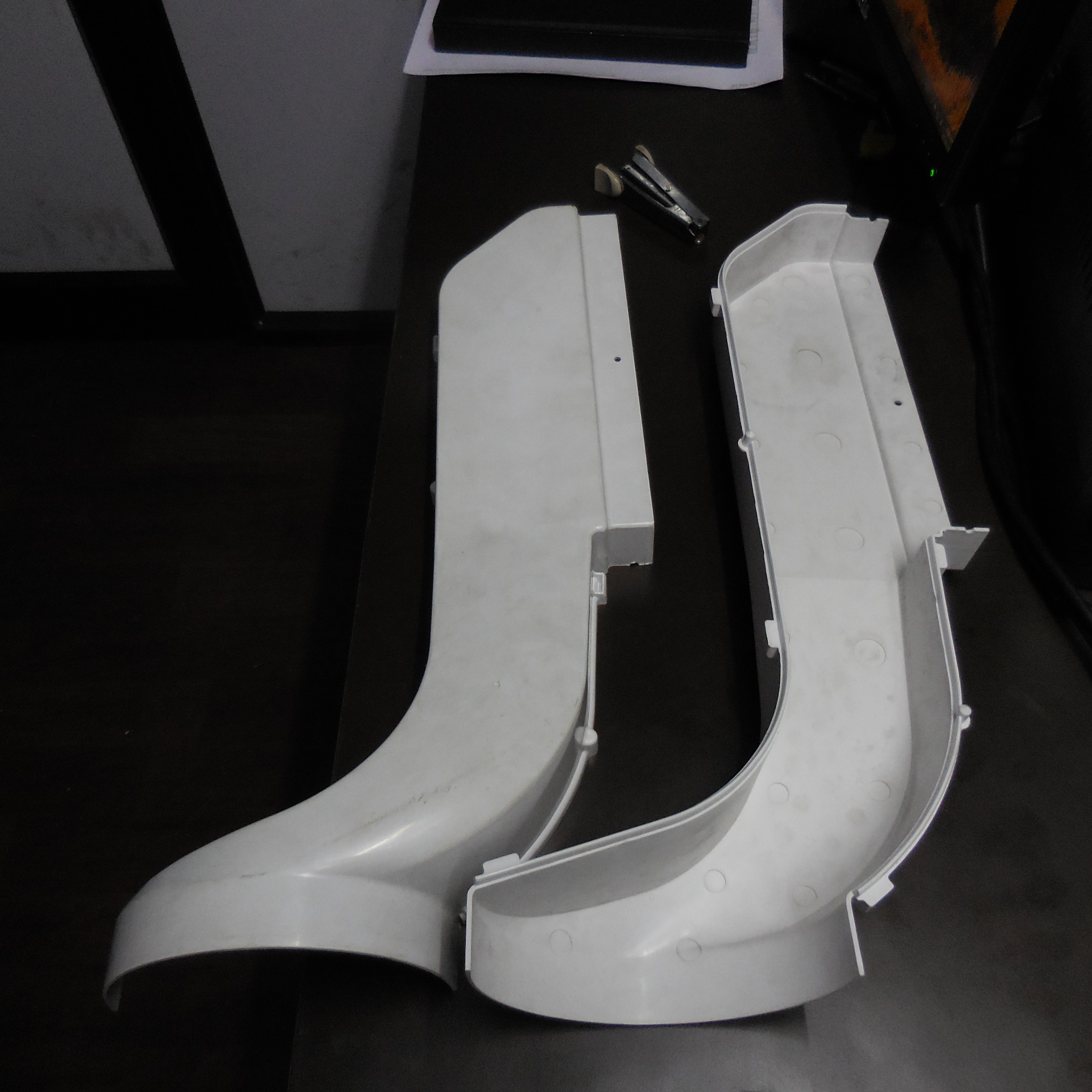 Injection Moulded Component - Polypropylene, 100mm X 50mm X 20mm , Matte White Finish With +/- 0.5mm Tolerance