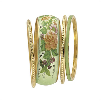 चूड़ियों का सेट