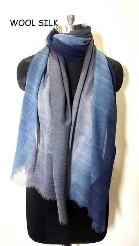 मल्टीकलर सिल्क वूल ओम्ब्रे स्टोल